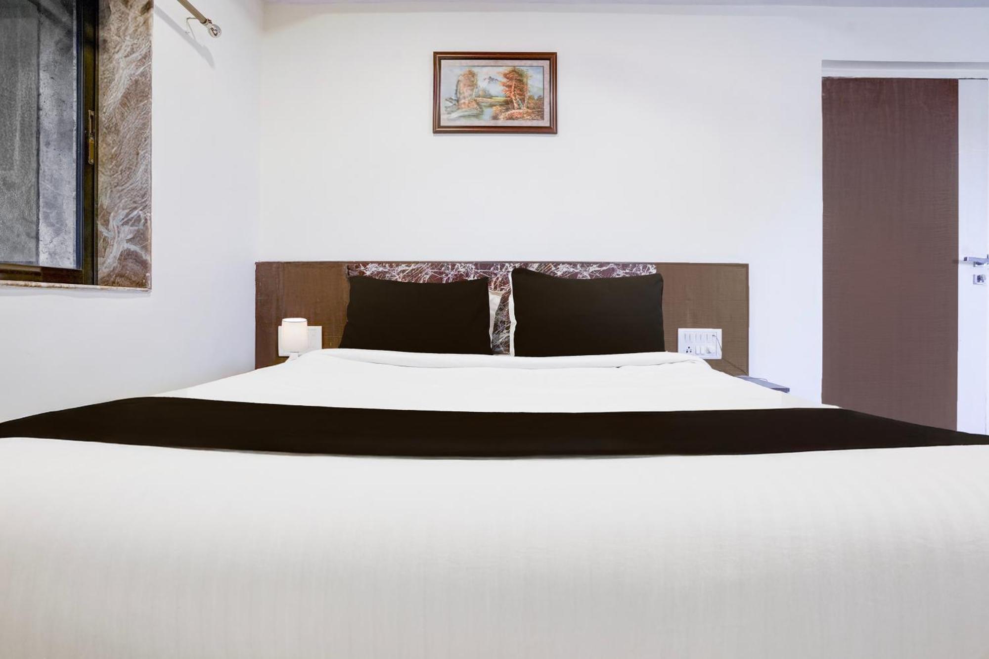 Super Collection O Mahableshwar Uptown Formerly Bright Holiday Mahabaleshwar Exterior photo