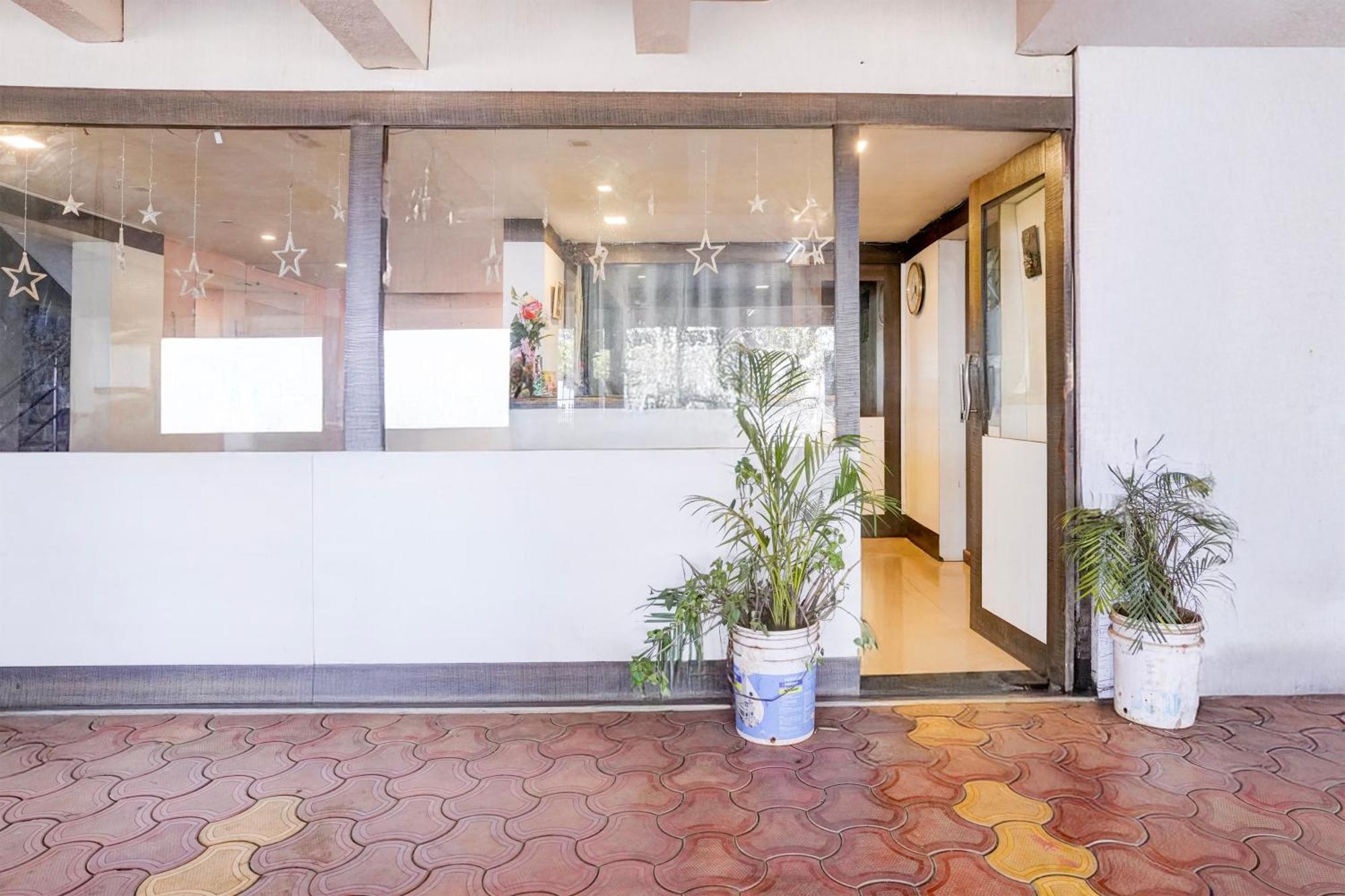 Super Collection O Mahableshwar Uptown Formerly Bright Holiday Mahabaleshwar Exterior photo